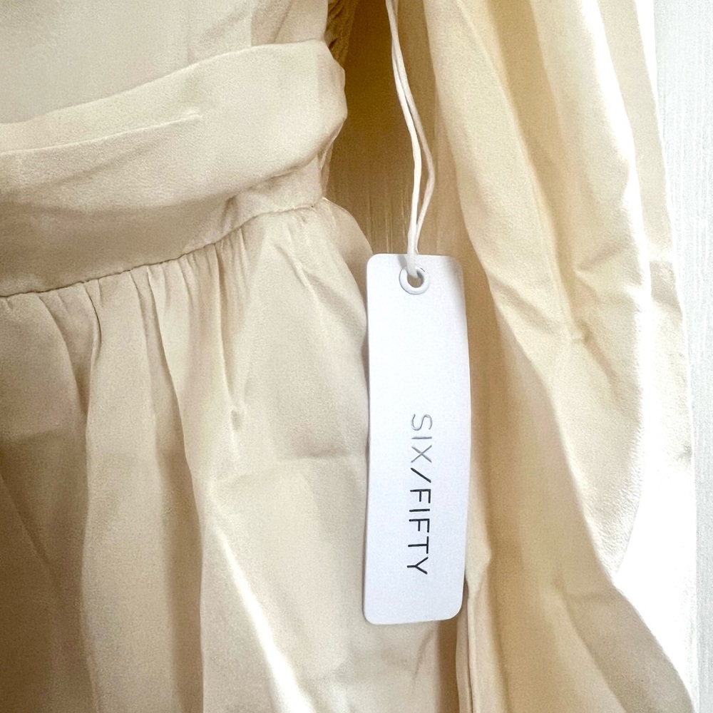 🌟SIX / FIFTY Ruched Blouse - Picture 8 of 8